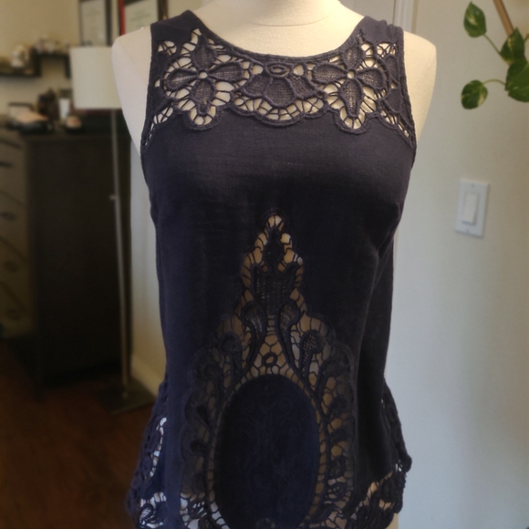 ❌SOLD Cynthia Rowley Summer Top - Picture 1 of 8